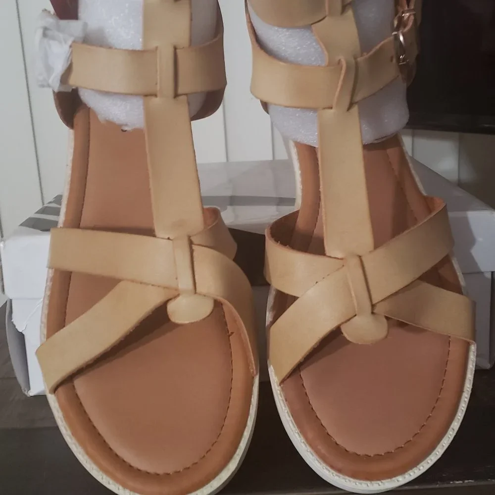 Tan Gladiator Styled Flats - Picture 1 of 5